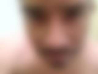 Emmanuel-880401's Live Sex Cam Show