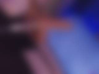 Live cam show with Amy Black - Italian Young Adult on CamSextacy | colombia