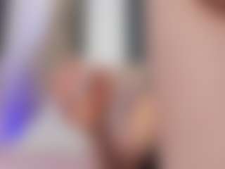 Live cam show with lila-elliot - Thin on Camsoda