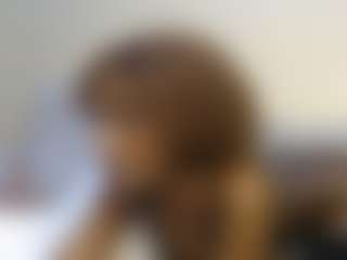 Live cam show with Diva - Asshole on AdultVida.com