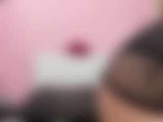 Spettacolo in cam dal vivo con Tiffanny-Rose - BBW su Camsoda