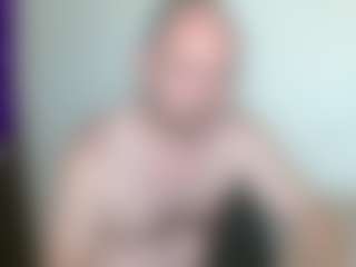 Live cam show with JohanBarker - Daddy on Camsoda