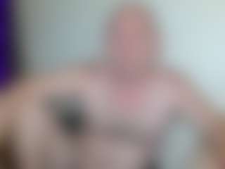 Live cam show with JohanBarker - Bald on AdultVida.com
