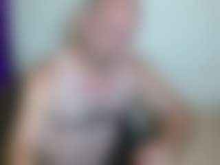 Live cam show with JohanBarker - Chubby on Stripli.com