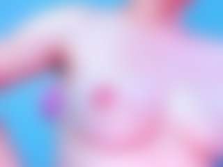 Live cam show with Aisha-Sanzz - Teen (18+) on CamwithHer