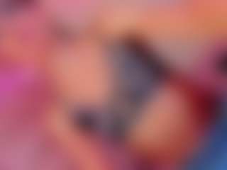 Live cam show with gilbanys22 - Brown Eyes on Camsoda