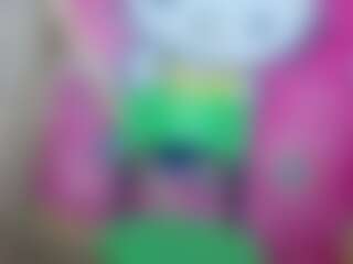Coral-L's Live Sex Cam Show