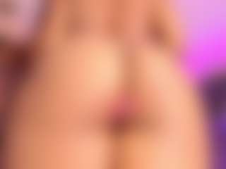 Live cam show with megan-woll - Shake on SinfulBabes