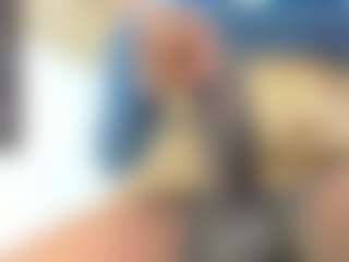 HUGE_COCKHOT's Live Sex Cam Show