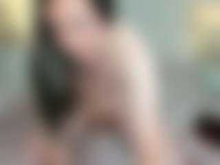 Live cam show with valeriasecret - Average on dropp.cam