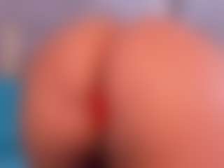 Live cam show with mila saenz - Petite on livesuperchat.net