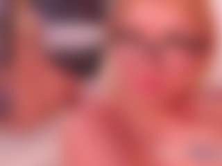 Live cam show with kimberlin-cam - Blonde Hair on Fling VIP Chat