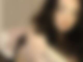 QuinnPeaks1's Live Sex Cam Show
