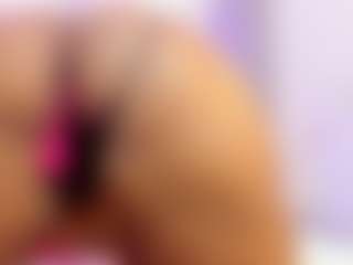 Live cam show with ebony-priincess - Cosplay Curvy on Fling VIP Chat