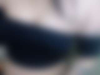 jullymessyy's Live Sex Cam Show
