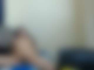 jullymessyy's Live Sex Cam Show