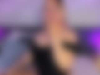 Live cam show with Curvy Misha - Normal on alttransgirls