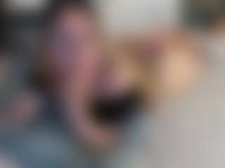 Curvy Misha's Live Sex Cam Show