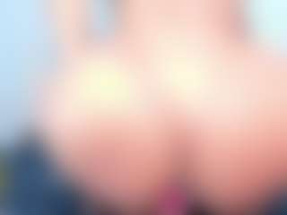 Ximena-Case's Live Sex Cam Show