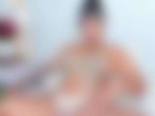 Live cam show with Ximena-Case - Eating Pussy on Uber Horny