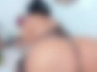 Live cam show with Ximena-Case - Eating Pussy on Adult Interactions