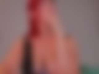 Live cam show with BewitchingEva - Striptease on realtime-chat