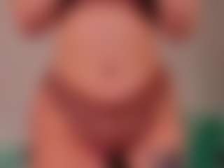 Live cam show with BewitchingEva - Squirt on Hubzter Live