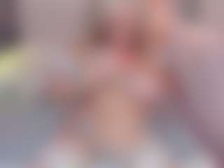 Live cam show with ScarlettMai - Belly on Cam Slut