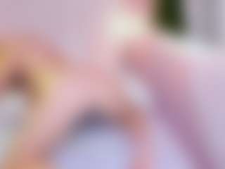 Live cam show with ScarlettMai - Belly on fapnchat