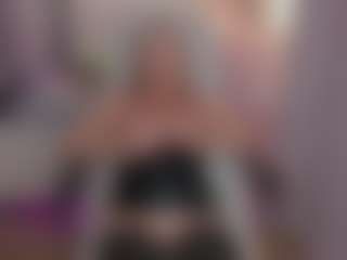 Live cam show with ScarlettMai - Belly on Cam Slut