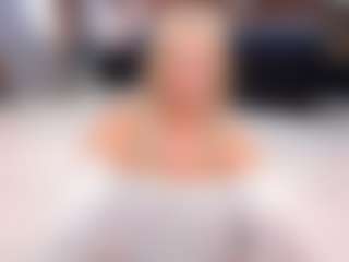 Live cam show with ScarlettMai - Belly on Fling VIP Chat