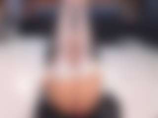 Live cam show with ScarlettMai - Belly on xxxlivecams.org