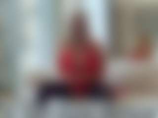 Live cam show with ScarlettMai - Yoga MILF on livesuperchat.net