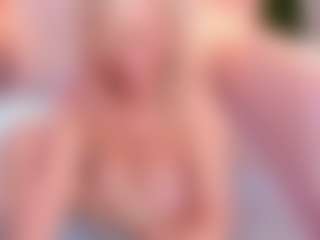 Live cam show with ScarlettMai - Yoga MILF on Hubzter Live