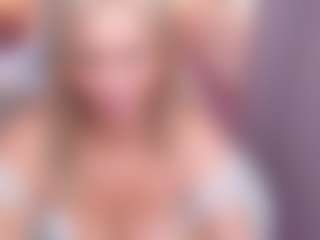 Live cam show with ScarlettMai - Yoga MILF on x69.live