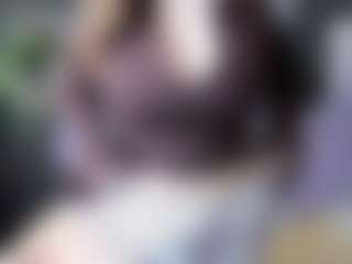Live cam show with SofiaLani - Blonde Hair on Mixed Magazine Live