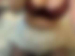Live cam show with TinaWalked - Living Room on sexylive.show