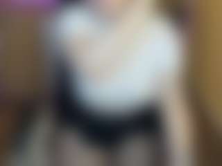 Live cam show with TinaWalked - Tittyfuck on sexylive.show