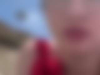 adafontaine18's Live Sex Cam Show