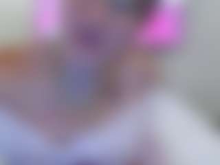 adafontaine18's Live Sex Cam Show