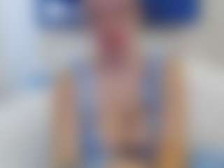 adafontaine18's Live Sex Cam Show