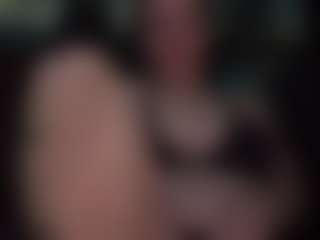 adafontaine18's Live Sex Cam Show