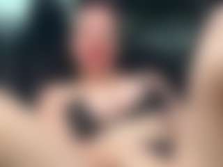 adafontaine18's Live Sex Cam Show