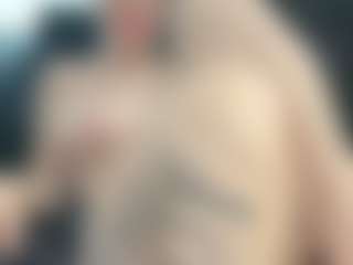 adafontaine18's Live Sex Cam Show