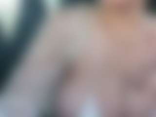 adafontaine18's Live Sex Cam Show