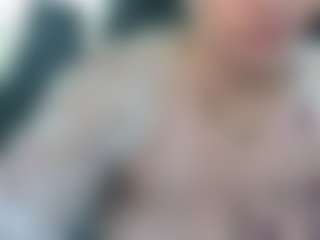 adafontaine18's Live Sex Cam Show