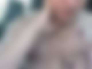 adafontaine18's Live Sex Cam Show