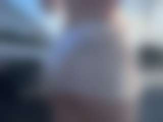 adafontaine18's Live Sex Cam Show