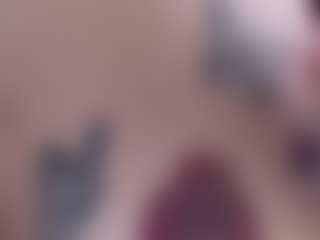 adafontaine18's Live Sex Cam Show