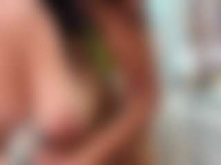 ginebra-ness's Live Sex Cam Show